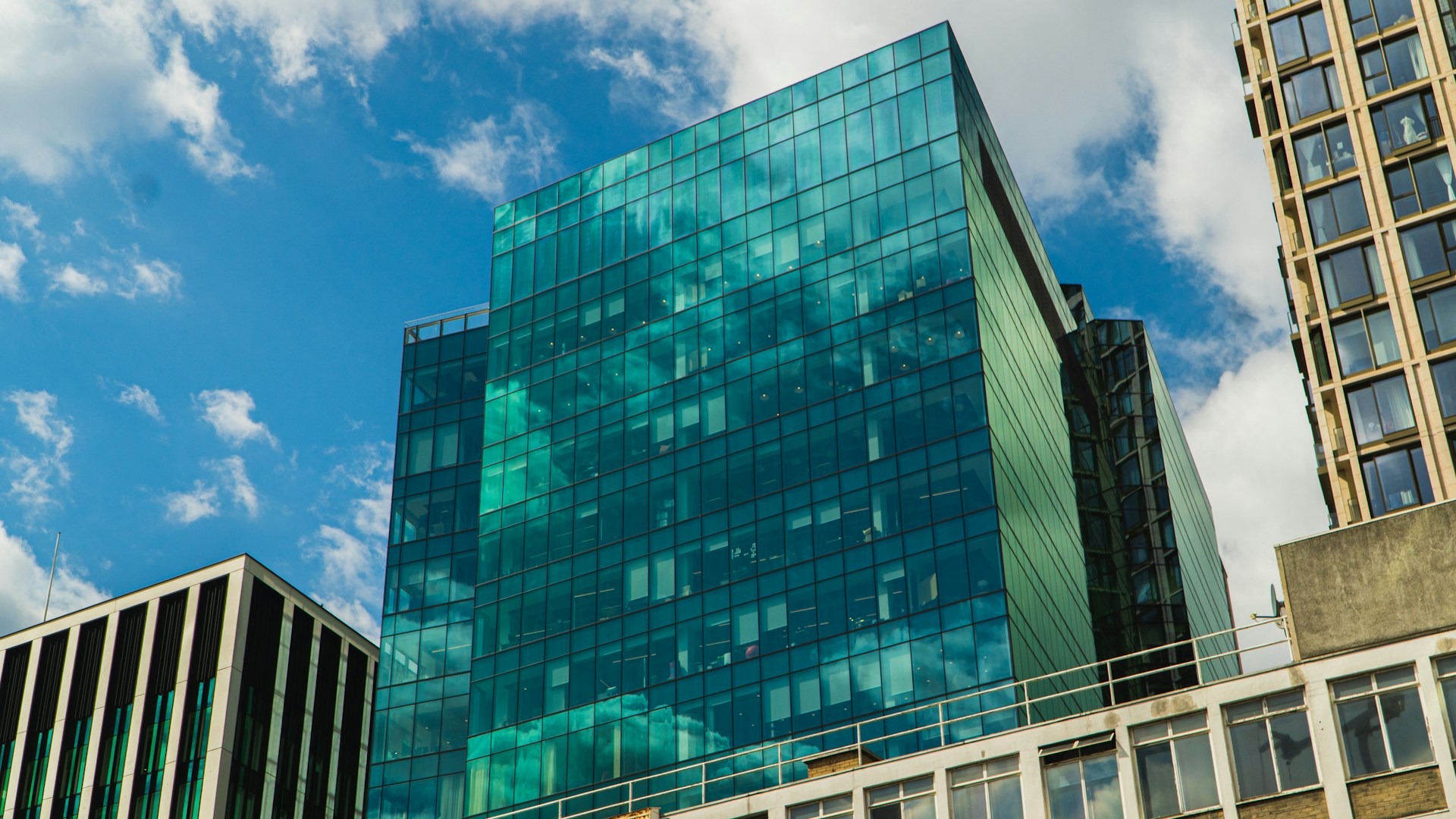 Energy-Efficient Upgrades for Commercial Spaces in 2026